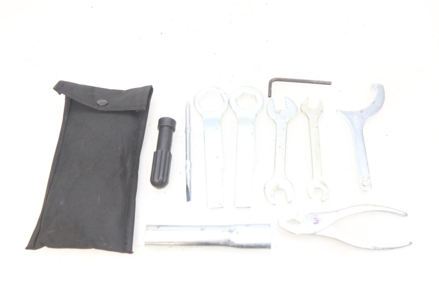 photo de TOOL KIT KAWASAKI Z 650 (2016 - 2019)