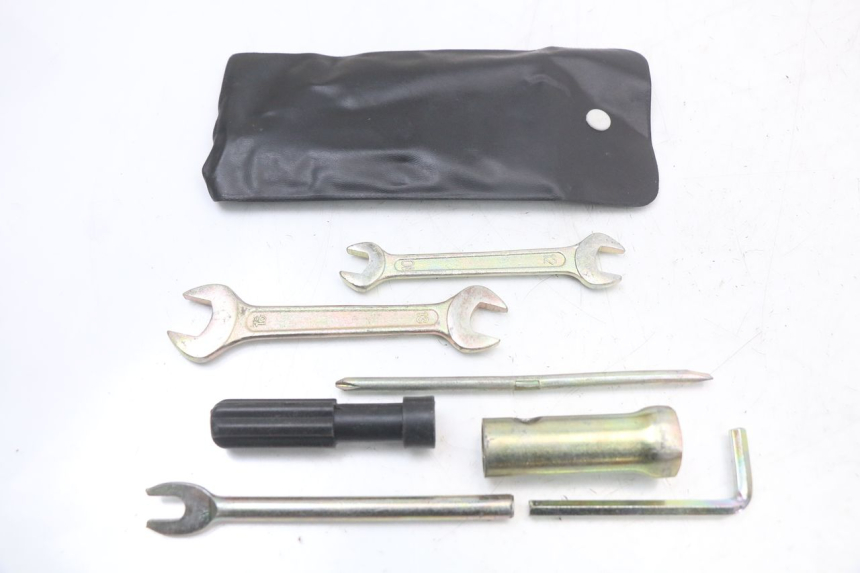 photo de TOOL KIT KEEWAY HURRICANE 50 (2006 - 2019)