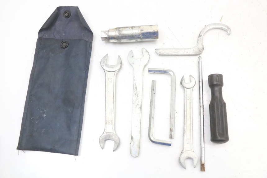 photo de TOOL KIT PIAGGIO MP3 125 (2006 - 2014)