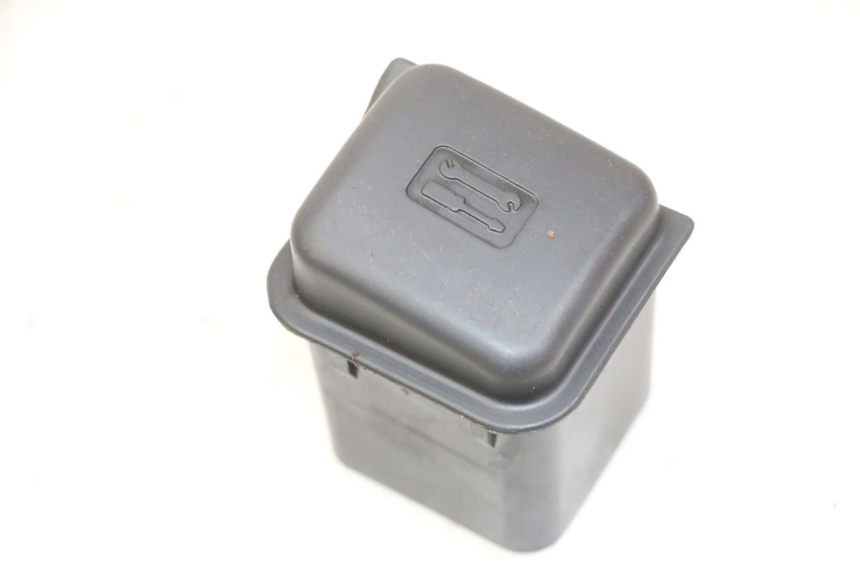 photo de TOOL KIT PIAGGIO VESPA GRANTURISMO 200 (2004 - 2005)