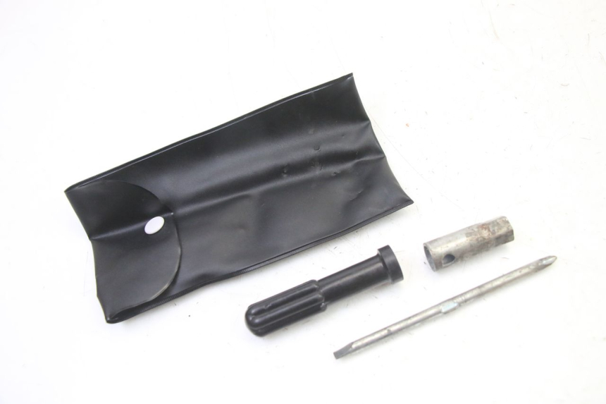 photo de TOOL KIT GILERA RUNNER SP 50 (2006 - 2008)