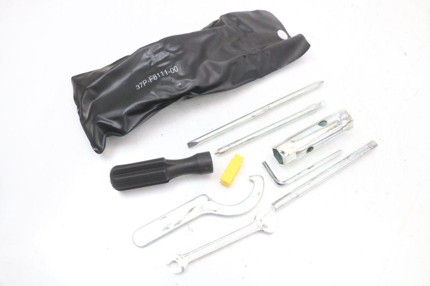 photo de TOOL KIT YAMAHA X-MAX XMAX 125 (2010 - 2014)