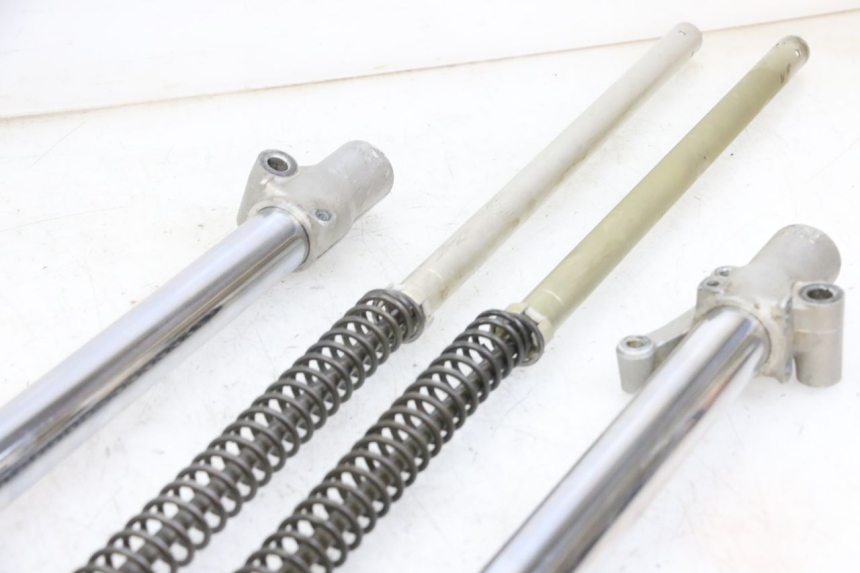 photo de FORKS TUBE HONDA CR 85 (2003 - 2007)