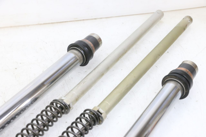photo de FORKS TUBE HONDA CR 85 (2003 - 2007)