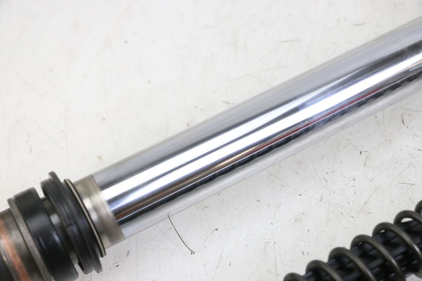 photo de FORKS TUBE HONDA CR 85 (2003 - 2007)