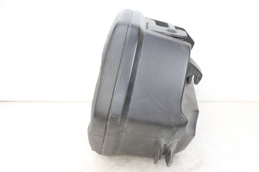 photo de RIGHT SUITCASE YAMAHA FJR ABS 1300 (2006 - 2012) - Fixing points details