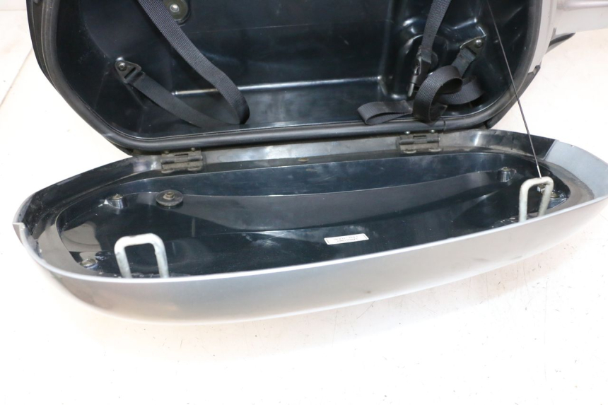 photo de RIGHT SUITCASE HONDA NTV DEAUVILLE 650 (2001 - 2006)