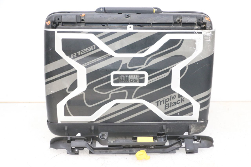 photo de RIGHT SUITCASE BMW R GS 1250 (2021 - 2024) - Technical close-up