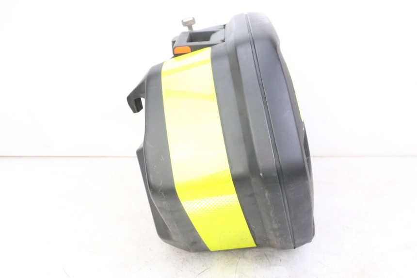 photo de RIGHT SUITCASE YAMAHA TDM ABS 900 (2002 - 2014)