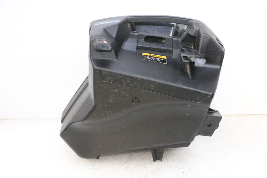 photo de LEFT SUITCASE KAWASAKI VERSYS ABS 650 (2015 - 2018) - Fixing points details