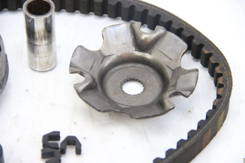 photo de VARIATOR APRILIA SCARABEO 4T 50 (2009 - 2017)