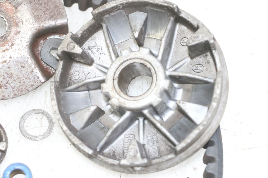 photo de VARIATOR MBK BOOSTER SPIRIT NAKED 50 (2004 - 2017)