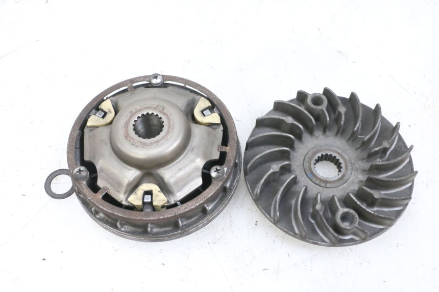 photo de VARIATOR SUZUKI BURGMAN 125 (2007 - 2014) - Zoom on usage condition