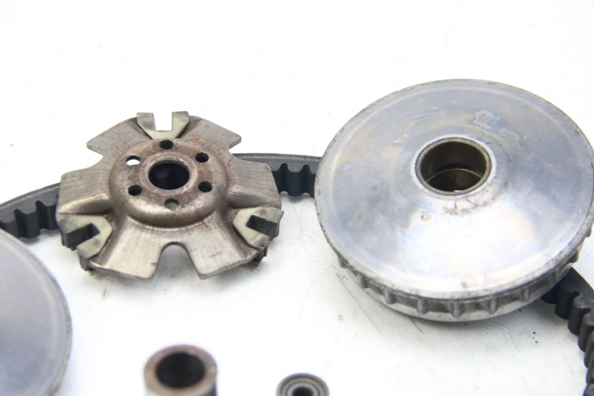 photo de VARIATOR BMW C1 125 (2000 - 2003) - Fixing points details