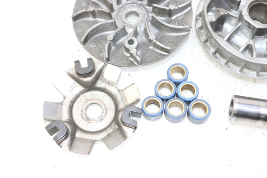 photo de VARIATOR HONDA FES S-WING SWING ABS 125 (2007 - 2015)