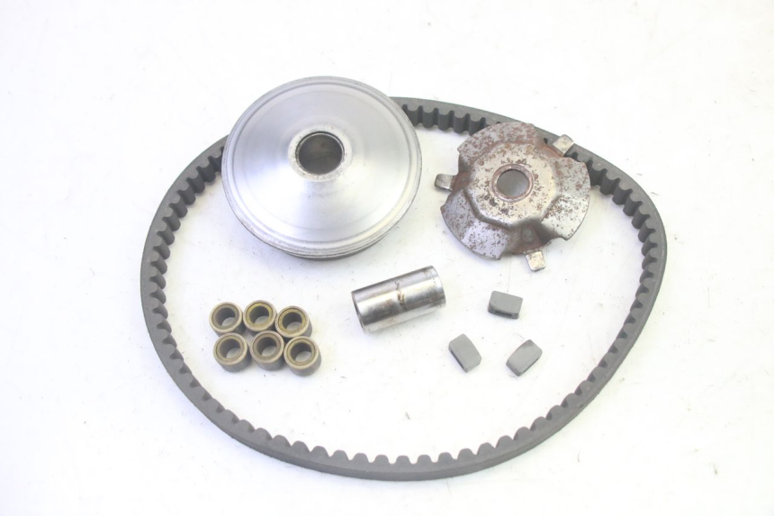 photo de VARIATOR SYM GTS EVO 125 (2009 - 2013) - Alternative perspective