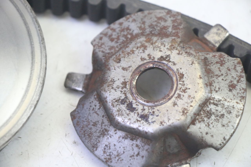 photo de VARIATOR SYM GTS EVO 125 (2009 - 2013) - Technical close-up