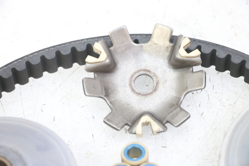 photo de VARIATOR PEUGEOT JET FORCE CARBU 50 (2003 - 2016)