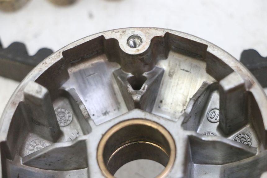 photo de VARIATOR PEUGEOT KISBEE 2T 50 (2018 - 2022)