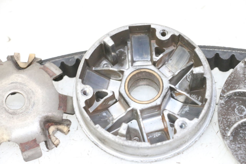 photo de VARIATOR PEUGEOT KISBEE 2T 50 (2010 - 2017)