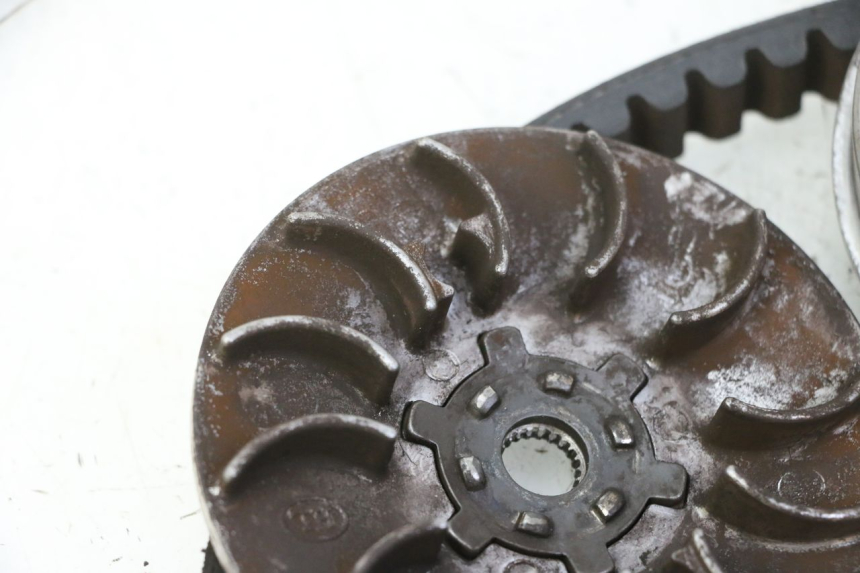 photo de VARIATOR PEUGEOT KISBEE 2T 50 (2010 - 2017)