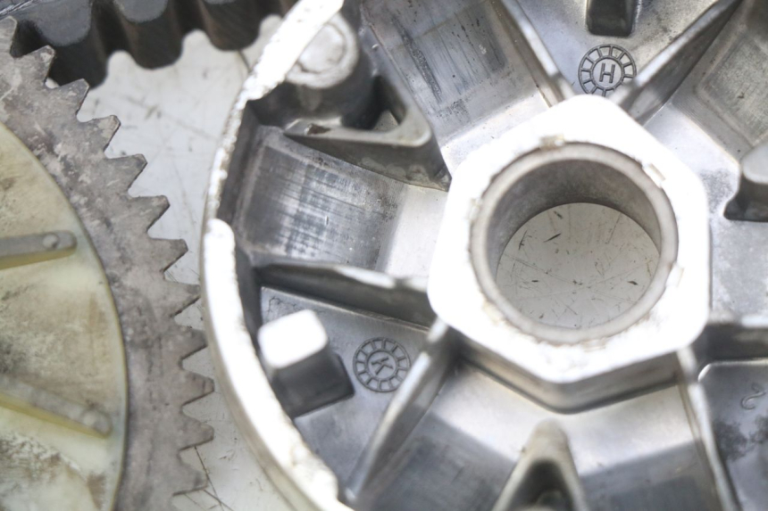 photo de VARIATOR PEUGEOT KISBEE 4T 50 (2018 - 2022)