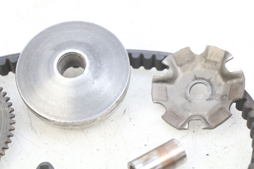 photo de VARIATOR PEUGEOT KISBEE 4T 50 (2018 - 2022)