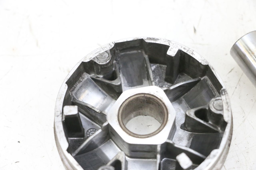 photo de VARIATOR PEUGEOT KISBEE 4T 50 (2010 - 2017)