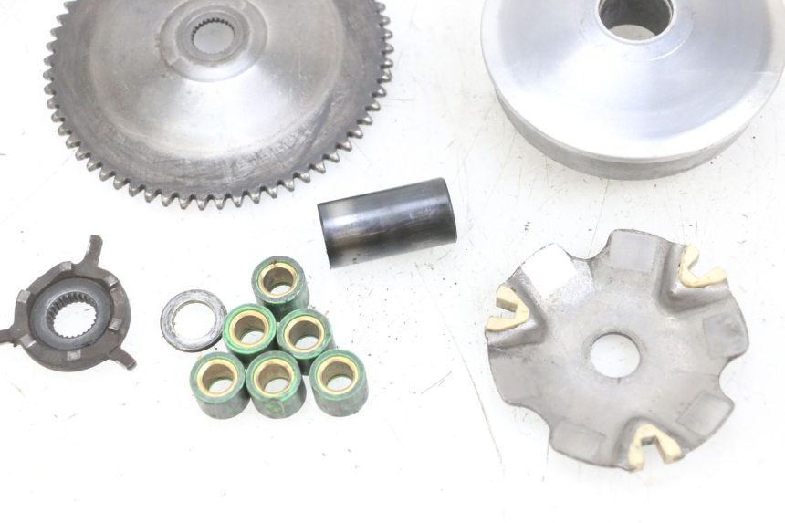 photo de VARIATOR PEUGEOT KISBEE 4T 50 (2010 - 2017) - Technical close-up