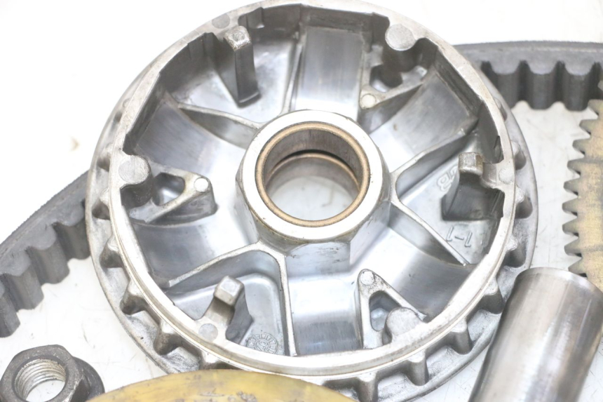 photo de VARIATOR PEUGEOT SATELIS COMPRESSOR K15 125 (2006 - 2009)