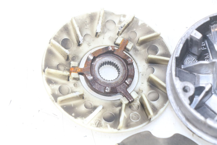 photo de VARIATOR PEUGEOT STREETZONE 4T 50 (2018 - 2023)