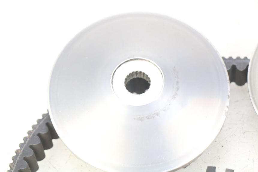photo de VARIATOR PIAGGIO VESPA GTS IGET ABS 125 (2017 - 2023)