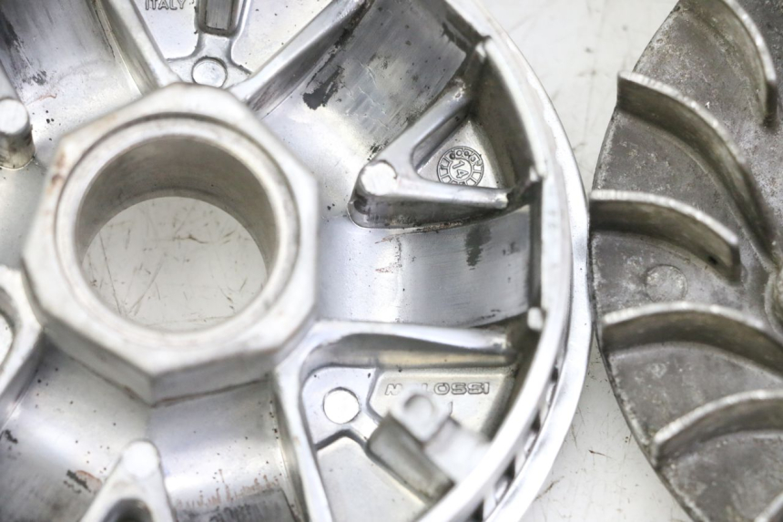 photo de VARIATOR YAMAHA YP MAJESTY 125 (2002 - 2006)