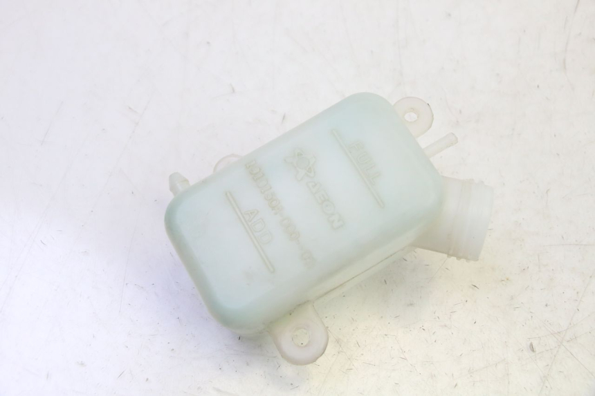 photo de COOLANT EXPANSION BOTTLE QUADRO 4 4D 350 (2015 - 2018)