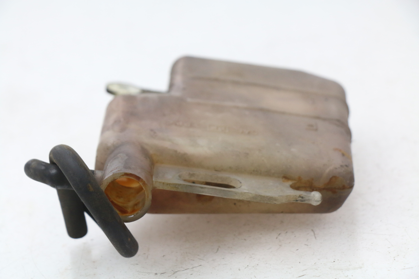 photo de COOLANT EXPANSION BOTTLE SUZUKI BURGMAN 650 (2002 - 2004)