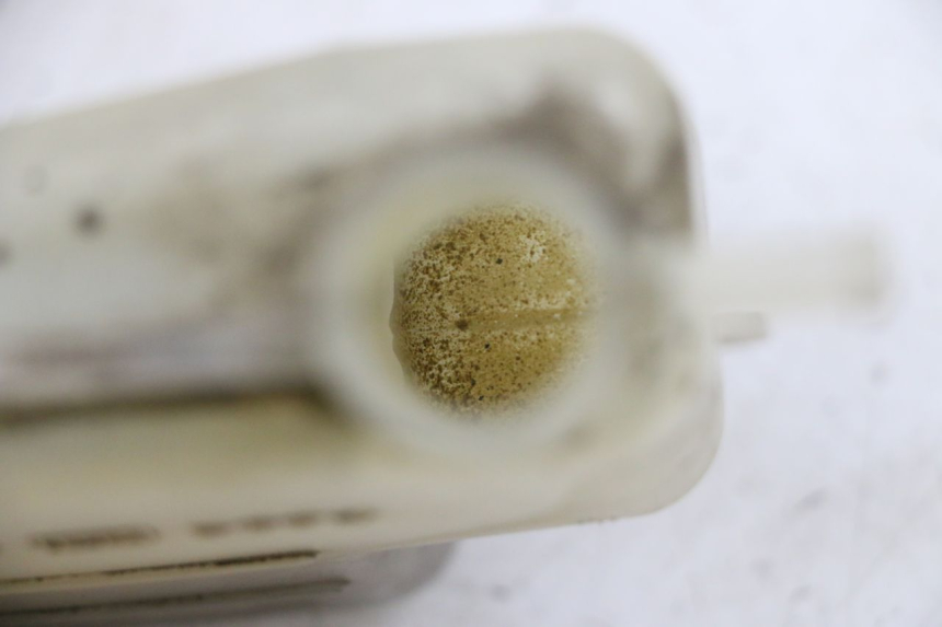 photo de COOLANT EXPANSION BOTTLE SUZUKI BURGMAN 650 (2013 - 2020)