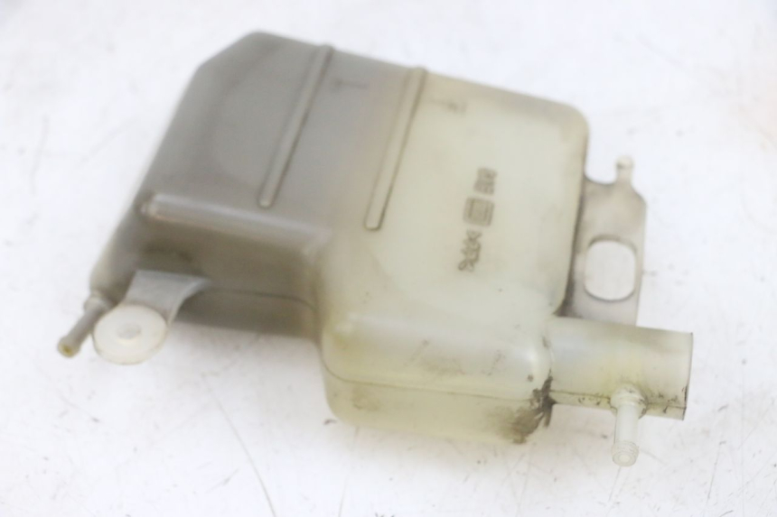 photo de COOLANT EXPANSION BOTTLE SUZUKI BURGMAN 650 (2013 - 2020)