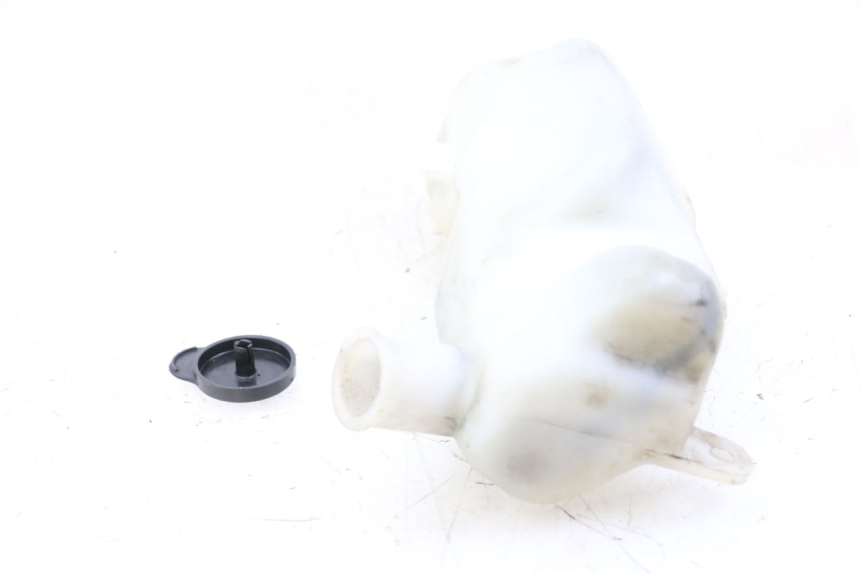 photo de COOLANT EXPANSION BOTTLE YAMAHA FZS FAZER 600 (2001 - 2003)