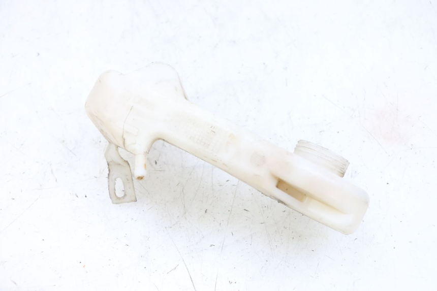 photo de COOLANT EXPANSION BOTTLE DERBI GPR 50 (2004 - 2009) - Zoom on usage condition