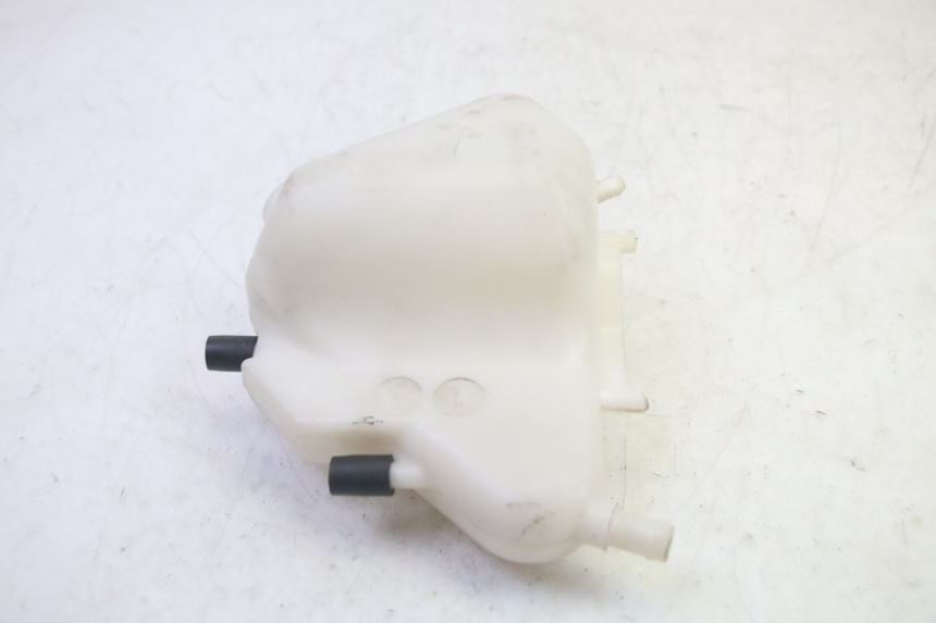 photo de COOLANT EXPANSION BOTTLE SYM GTS EVO 125 (2009 - 2013) - Product overview