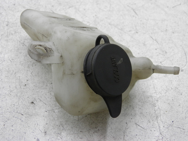 photo de COOLANT EXPANSION BOTTLE HONDA NHX LEAD 110 (2008 - 2010)