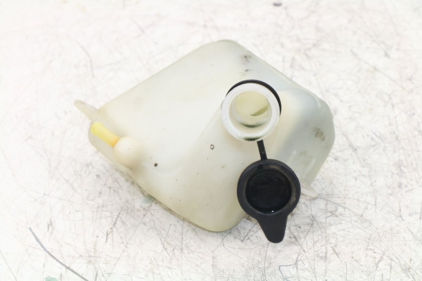 photo de COOLANT EXPANSION BOTTLE HONDA NTV REVERSE 650 (1993 - 1994)
