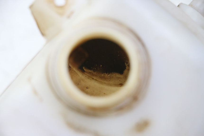 photo de COOLANT EXPANSION BOTTLE PIAGGIO IE MP3 YOURBAN 300 (2011 - 2016)