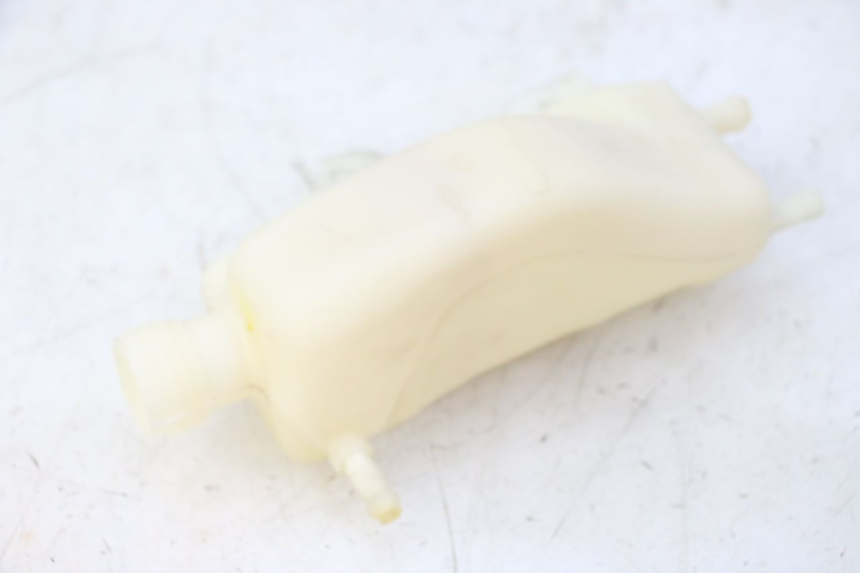 photo de COOLANT EXPANSION BOTTLE PIAGGIO MP3 HPE 310 (2024 - 2025)