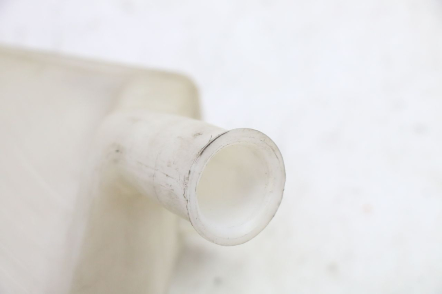photo de COOLANT EXPANSION BOTTLE HONDA NTV DEAUVILLE 650 (2001 - 2006)