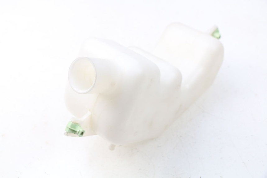 photo de COOLANT EXPANSION BOTTLE PEUGEOT METROPOLIS 400 (2017 - 2020)