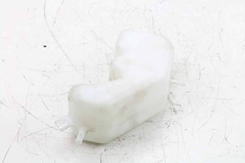 photo de COOLANT EXPANSION BOTTLE PEUGEOT METROPOLIS 400 (2011 - 2016)