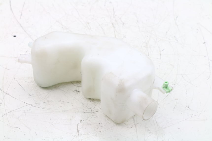 photo de COOLANT EXPANSION BOTTLE PEUGEOT METROPOLIS 400 (2011 - 2016)