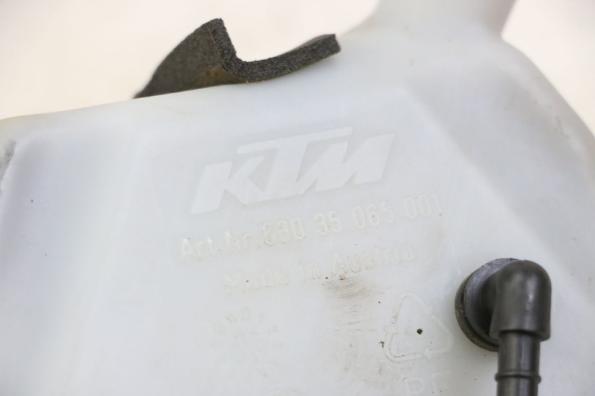 photo de COOLANT EXPANSION BOTTLE KTM SUPERENDURO R 950 (2005 - 2009)