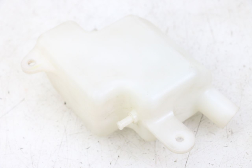 photo de COOLANT EXPANSION BOTTLE SUZUKI BURGMAN 125 (2018 - 2021)